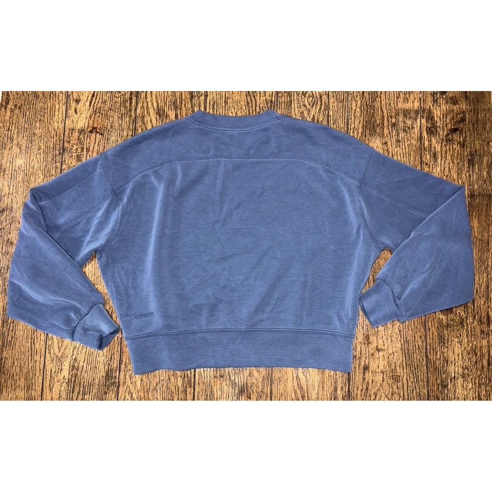 Lululemon Softstreme Perfectly Oversized Cropped Crew Size 4 Blue LW3EZLS